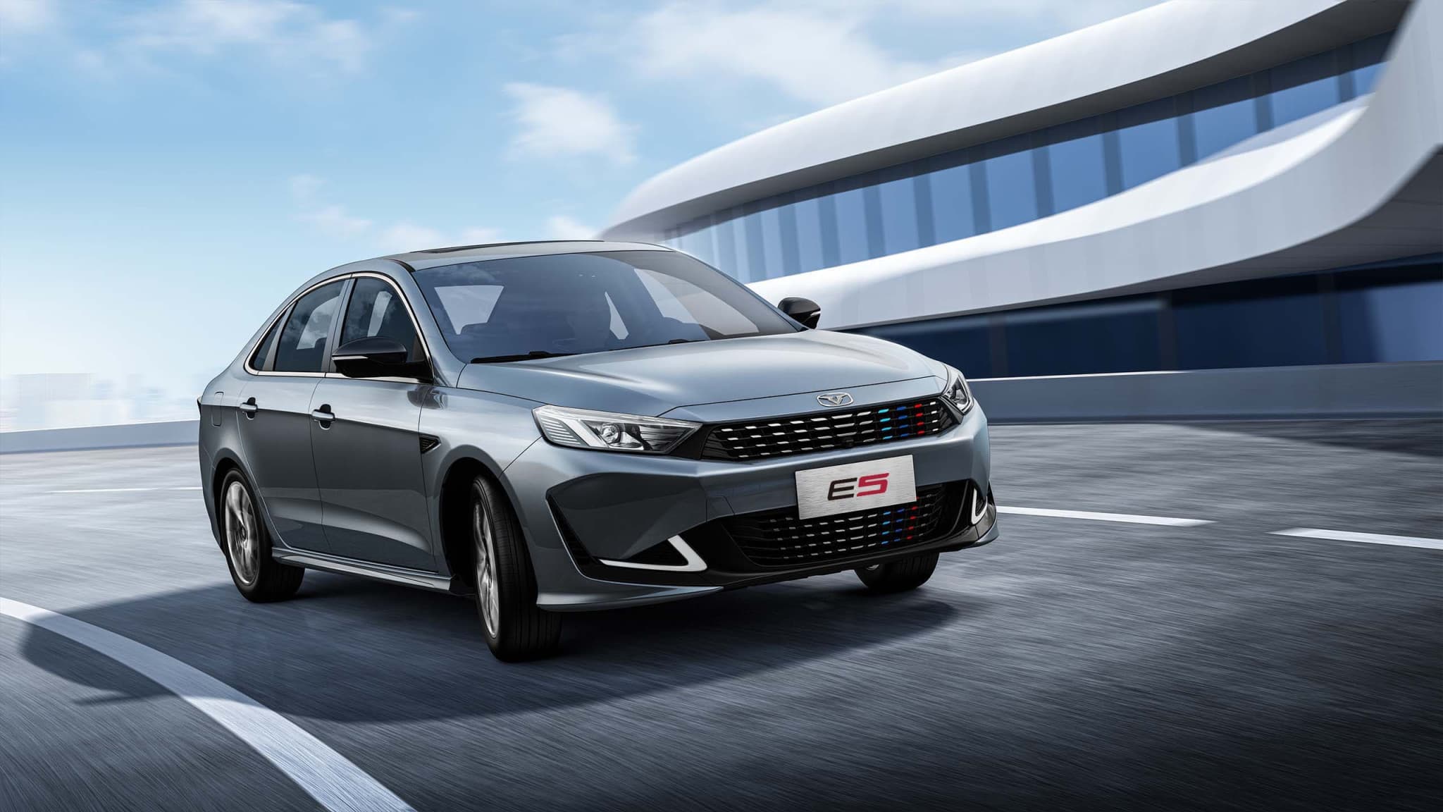 KAIYI E5 - Everyday Comfort Drive